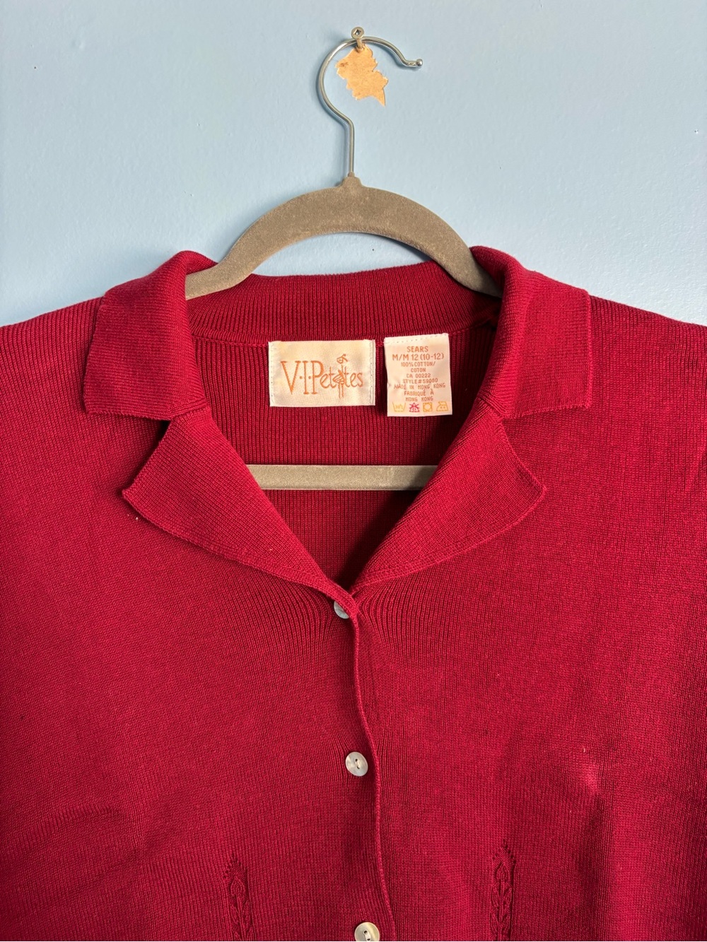 VIP Red Sleeveless Collared Button-Front Top - Picture 4 of 5